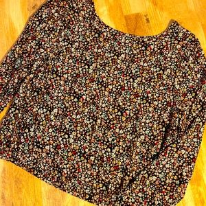 Loft petite M flowered blouse